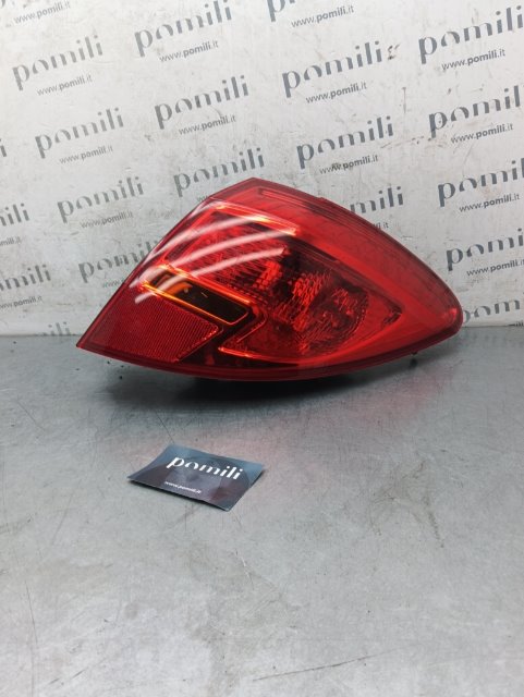 Pomili Meriva (S10) (04/10-) fanale posteriore esterno destro