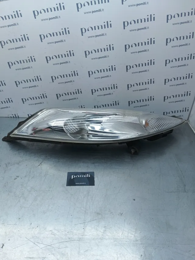 Pomili Fanaleria Faro anteriore destro Nissan Juke 1° serie 2010-14 261201KL0C usato