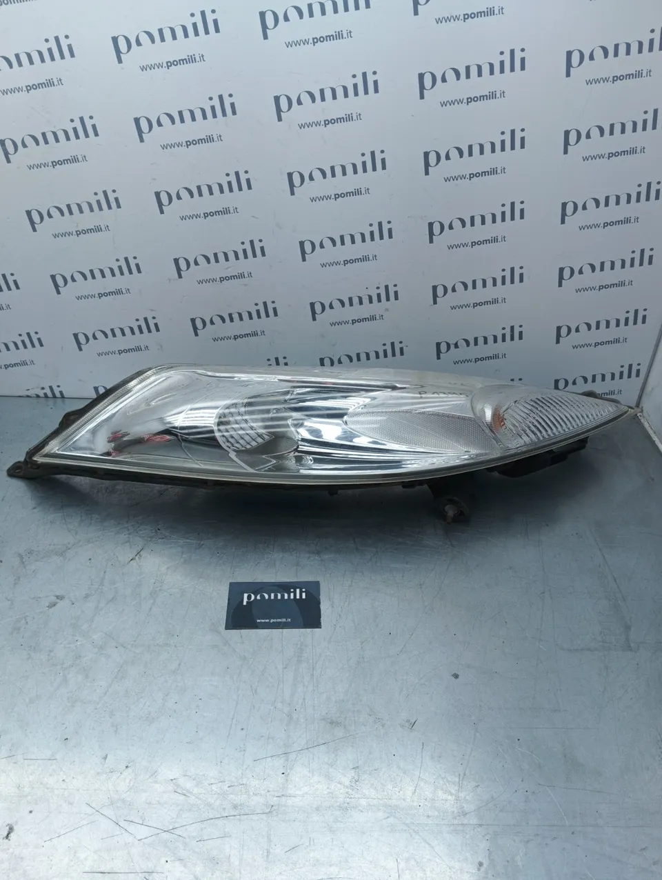 Pomili Fanaleria Faro anteriore destro Nissan Juke 1° serie 2010-14 261201KL0C usato