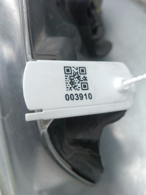 Pomili Fanaleria Ford Focus CB8 proiettore destro