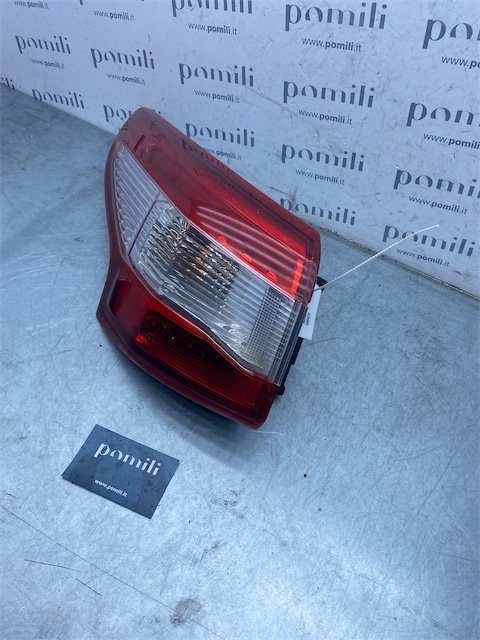 Pomili Fanaleria Nissan Qashqai J11E fanale posteriore esterno sinistro