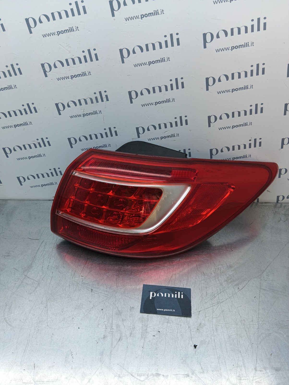 Pomili Fanaleria Kia Sportage L92402 3W0 fanale posteriore destro usato
