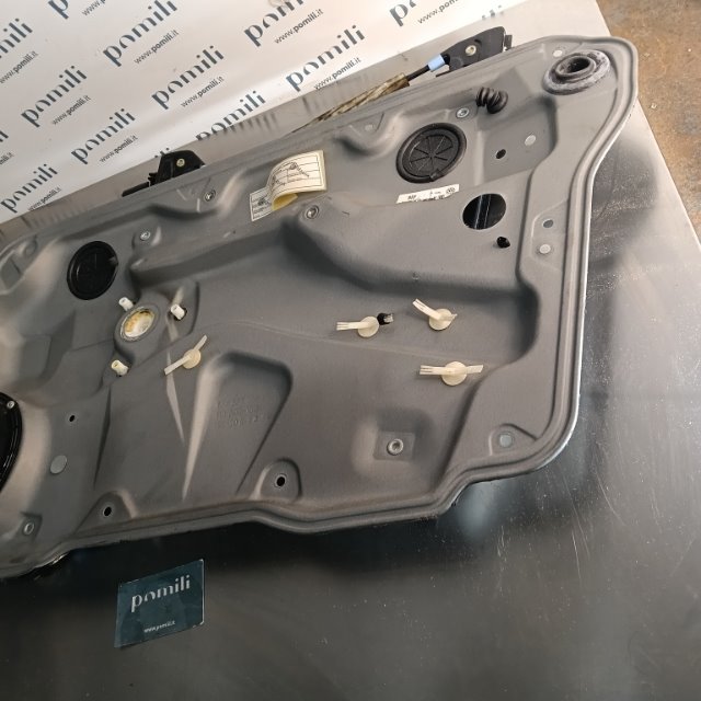 Pomili Alzacristallo elettrico Volkswagen Golf 1J anteriore destro