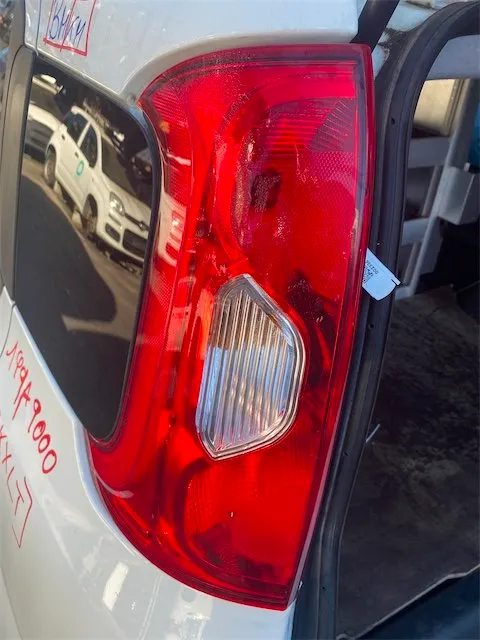 Pomili Fanaleria Fanale post. SX FIAT PANDA VAN (33) (06/12>09/18<)