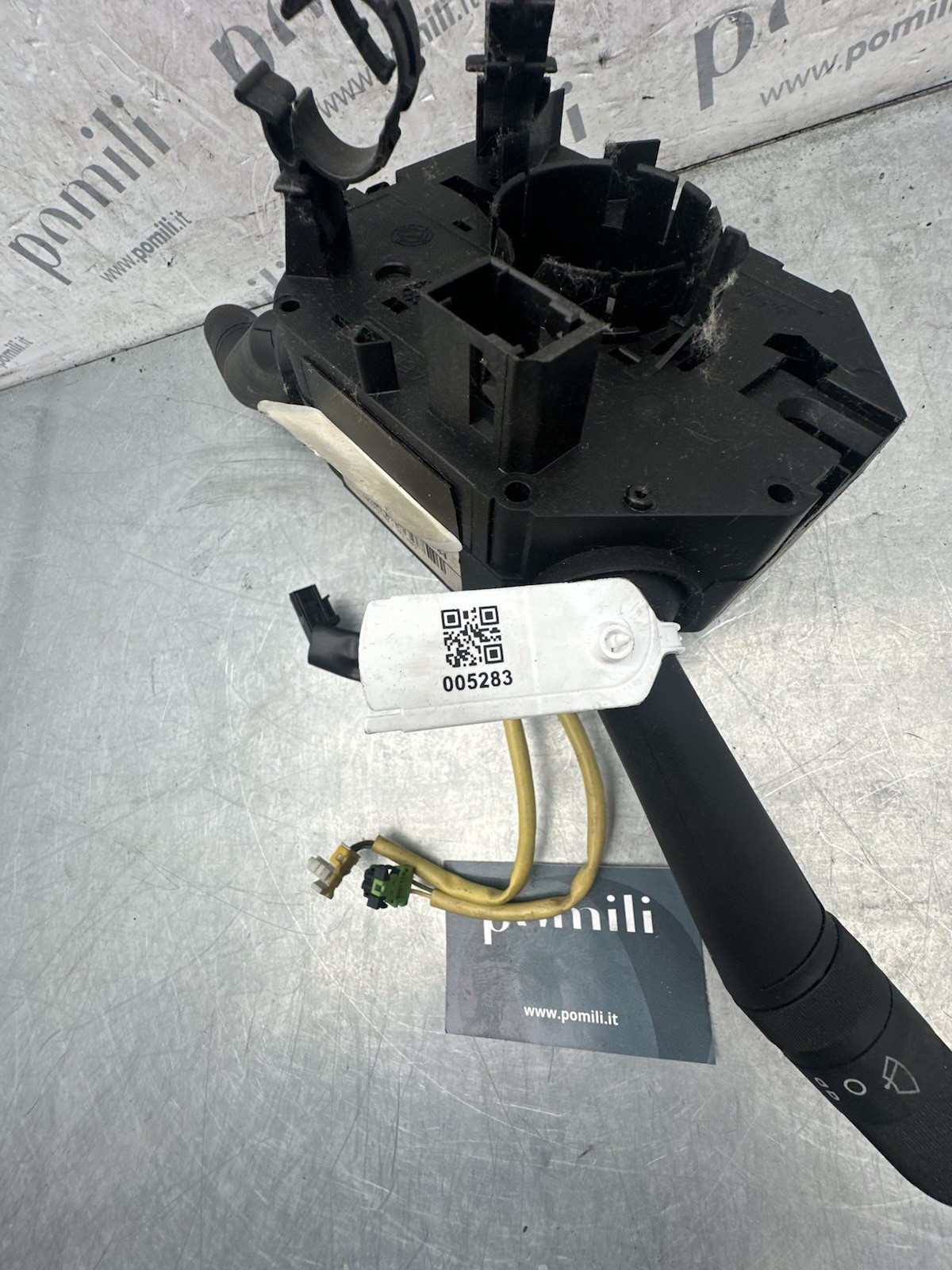 Pomili Dispositivi di sicurezza Devioluci spirale airbag Fiat Grande Punto 7355213150 usato