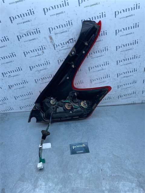 Pomili Fanaleria Nissan Juke F15E fanale posteriore sinistro