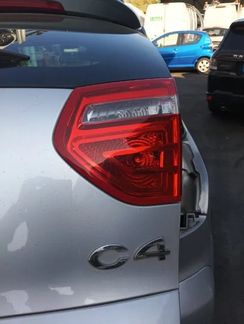 Pomili Fanaleria Fanale post. parte int. DX CITROEN C4 PICASSO 09/06-08/13