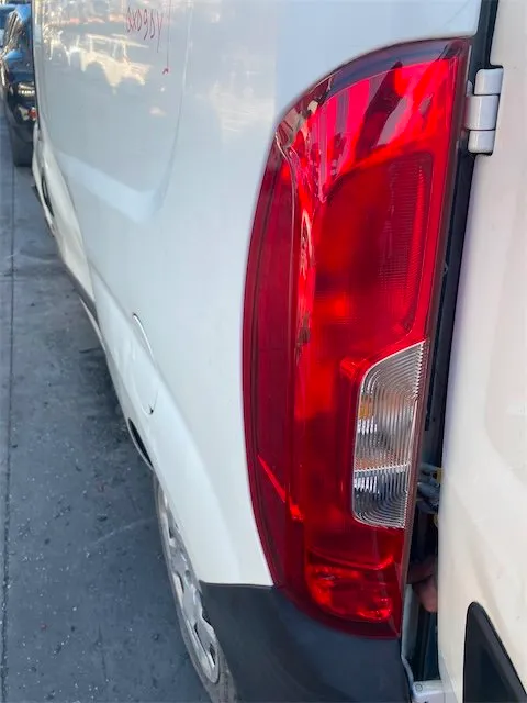 Pomili Fanaleria fanale posteriore Fiat Doblò Cargo 3V sinistro