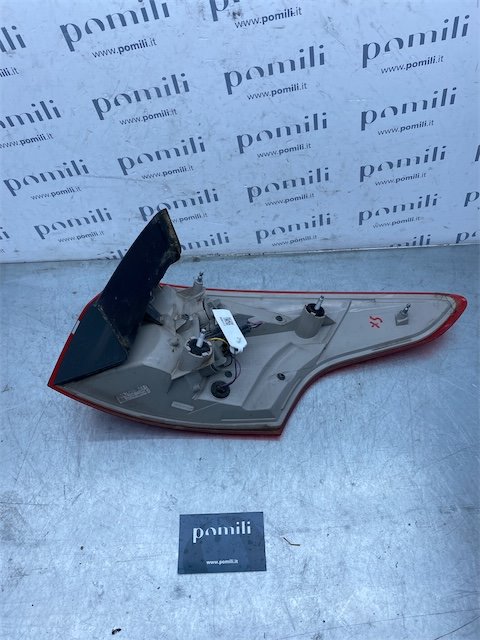 Pomili Fanaleria Fanale posteriore Ford Focus CEW sinistro esterno