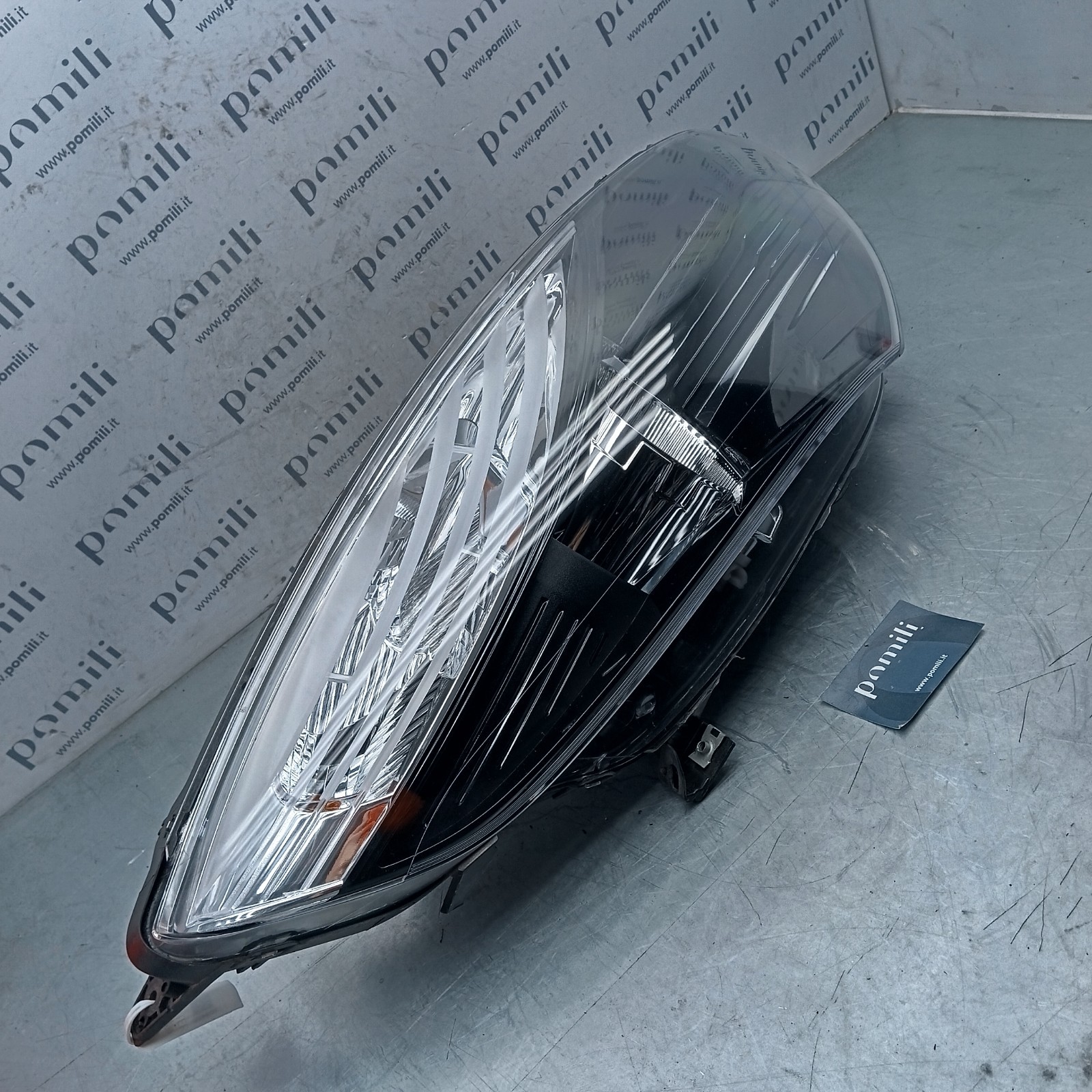 Pomili Fanaleria Renault Scénic III 551-1177R faro anteriore destro alogeno