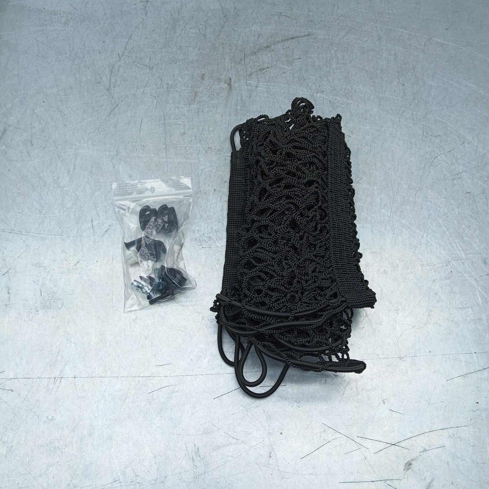 Pomili Rivestimenti interni Rete verticale bagagliaio Toyota Yaris III PZ472-B0342-ZA nuova
