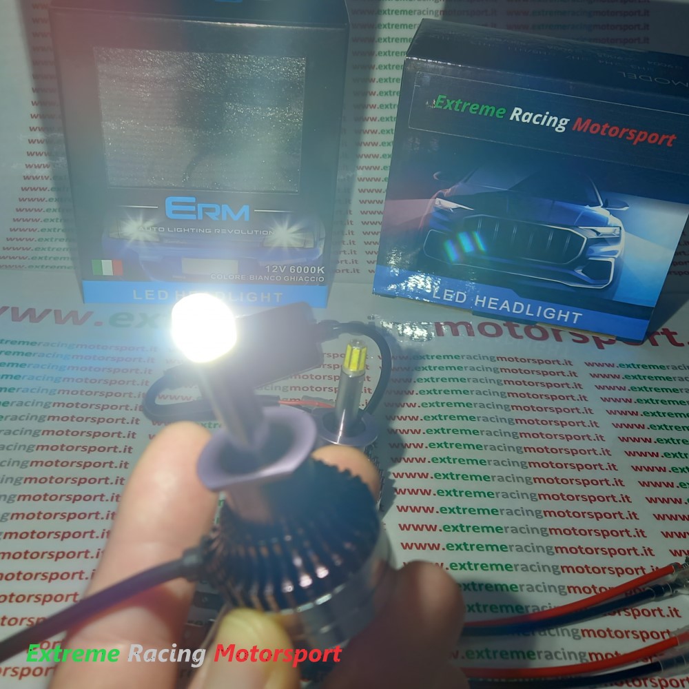 Xtreme Racing Lampadine LED ERM R9 360° HIR2 9012 25K bianche 2 pezzi