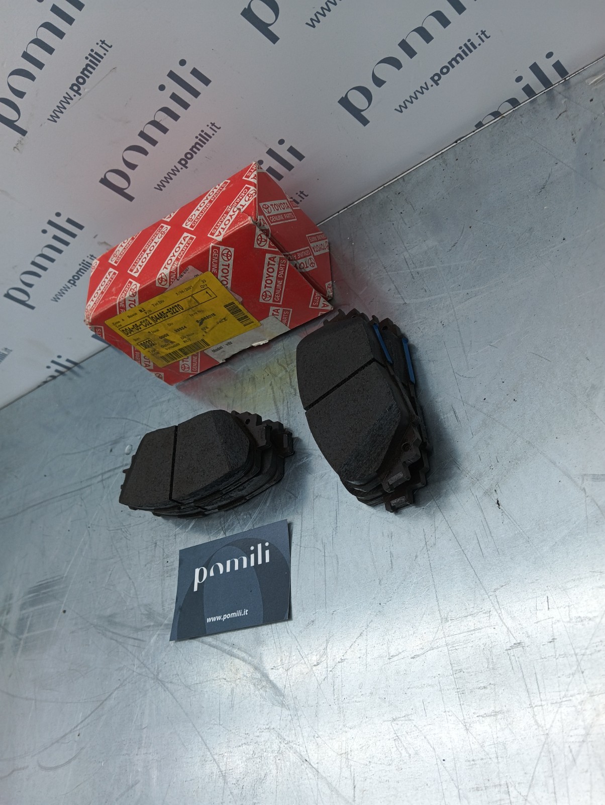 Pomili Freni e ricambi Toyota Genuine Parts 04465-52270 pastiglie freno nuove