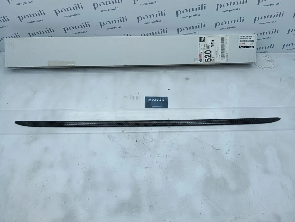 Pomili Rivestimenti interni Toyota Yaris 4 PW405-0D001-CN modanatura portabagagli in fibra di carbonio