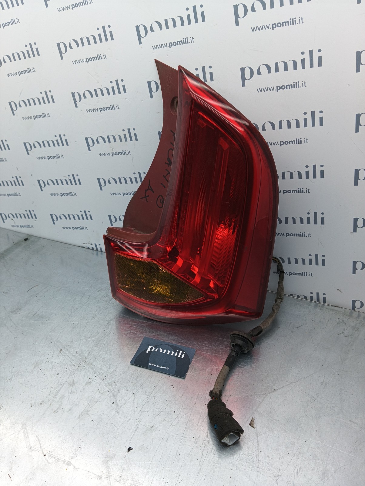 Pomili Fanaleria Kia Picanto fanale posteriore sinistro usato OEM 92401-1Y0