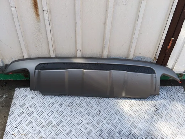 Pomili Paraurti posteriore Volvo XC60 modanatura inferiore 31373265 nuova