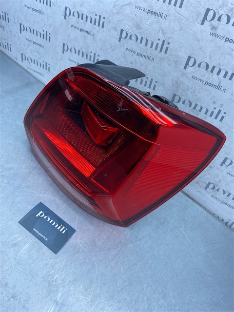 Pomili Fanaleria Fanale post. DX VOLKSWAGEN POLO (6C) (03/14>02/18<)
