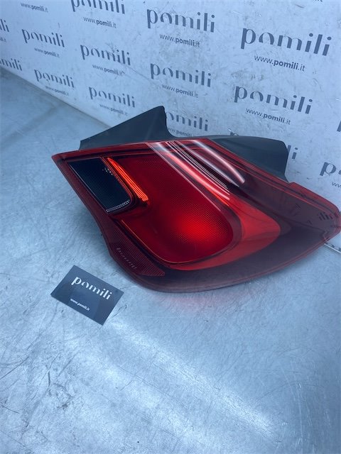 Pomili Fanaleria Opel Corsa X15 fanale posteriore destro esterno