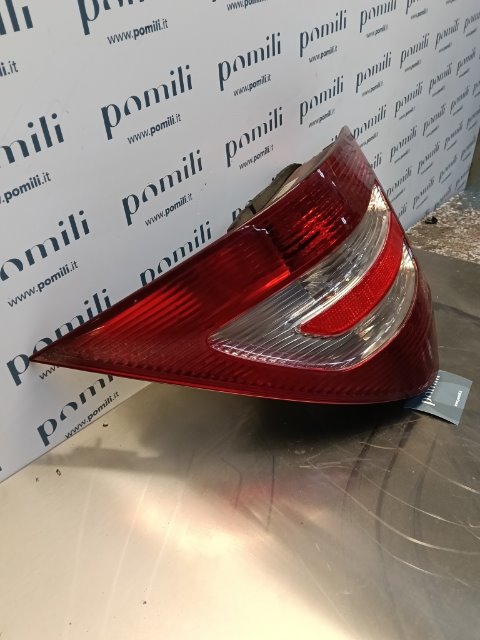 Pomili Fanaleria Mercedes-Benz Classe C W/S203 fanale posteriore destro