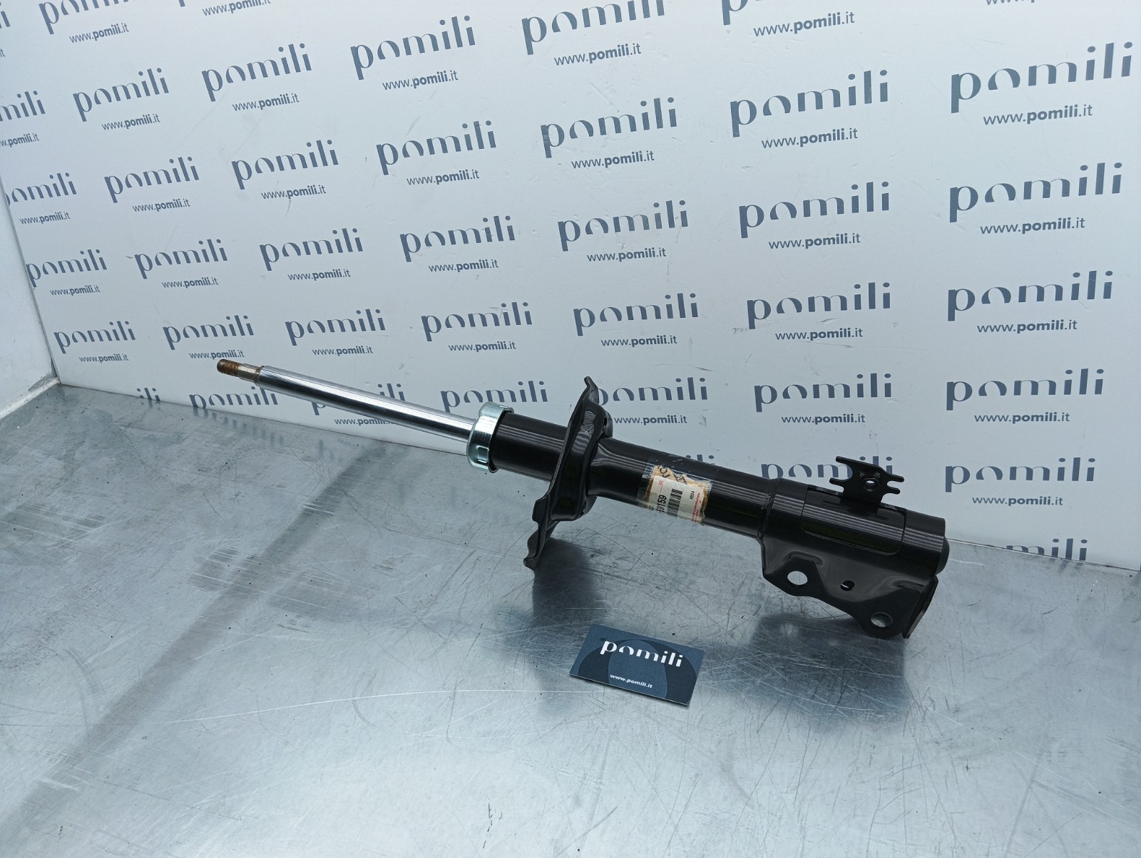 Pomili Sterzo e ammortizzatori Toyota Yaris ammortizzatore anteriore destro
