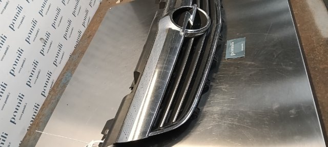 Pomili Lamierati esterni Opel Zafira A05 modanatura inferiore griglia