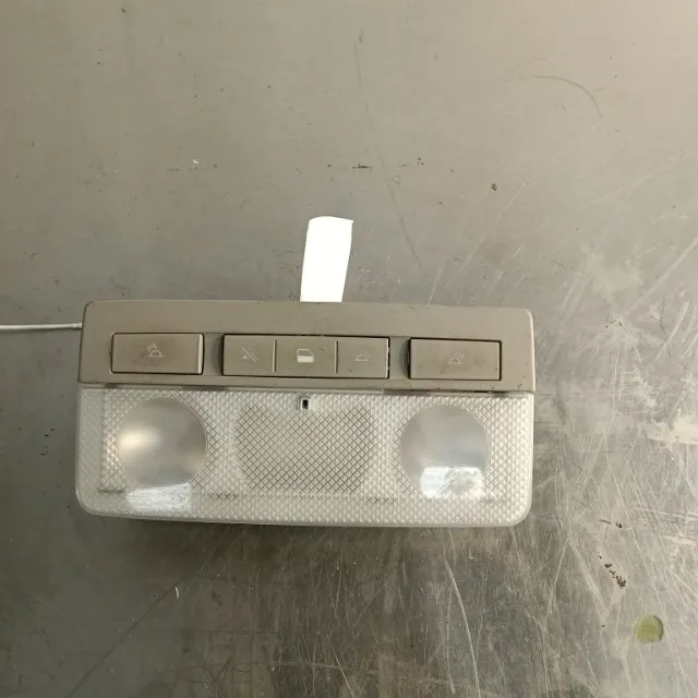 Pomili Fanaleria luce cortesia anteriore tetto Opel Astra P10