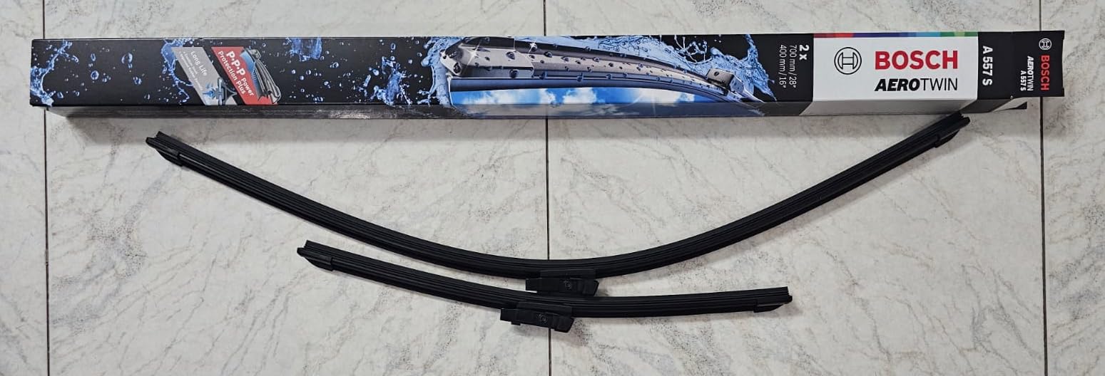 Bosch Spazzole tergicristallo Aerotwin A557S anteriori 700/400 mm