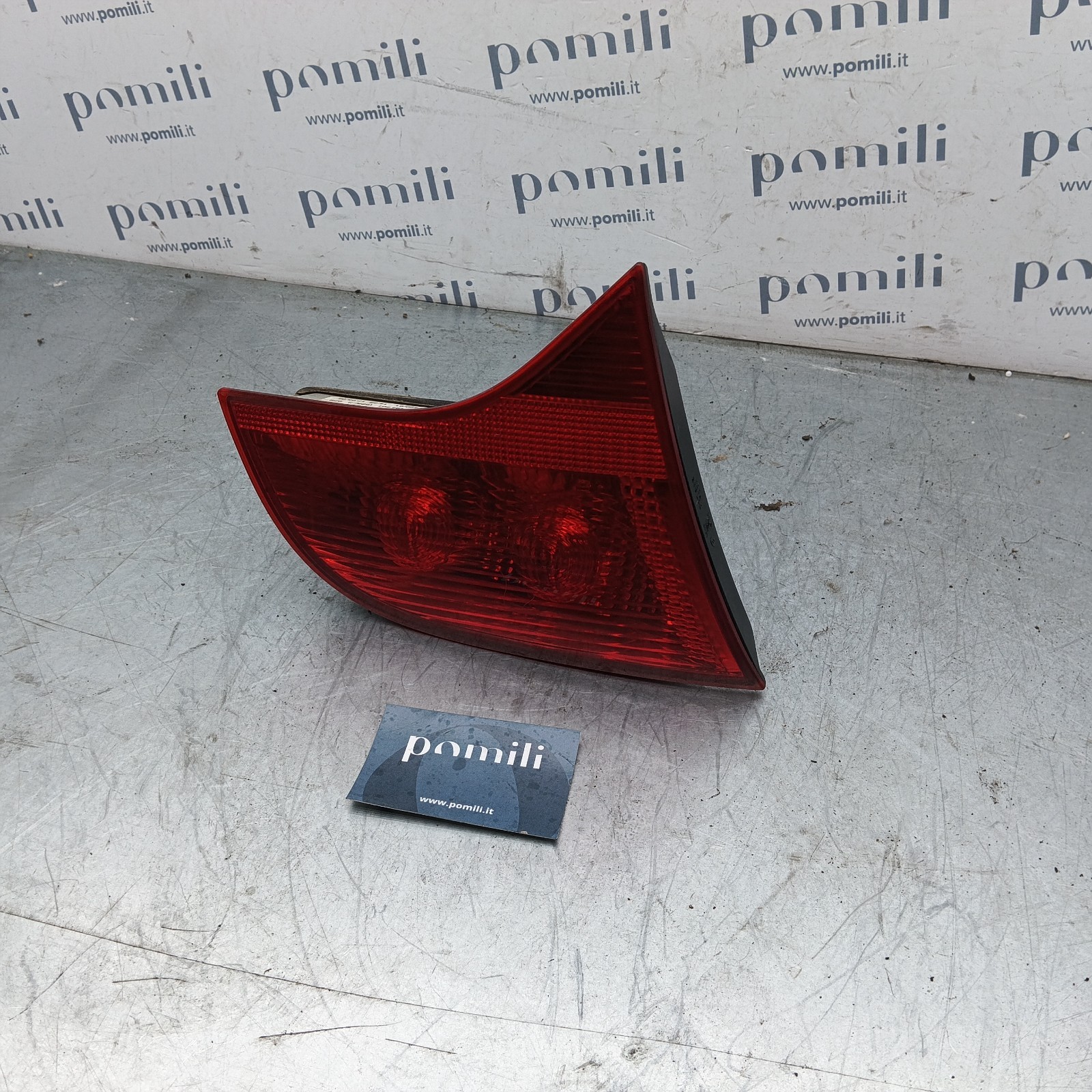 Pomili Fanaleria Fanale posteriore sinistro Audi A4 Avant B7 8ED usato