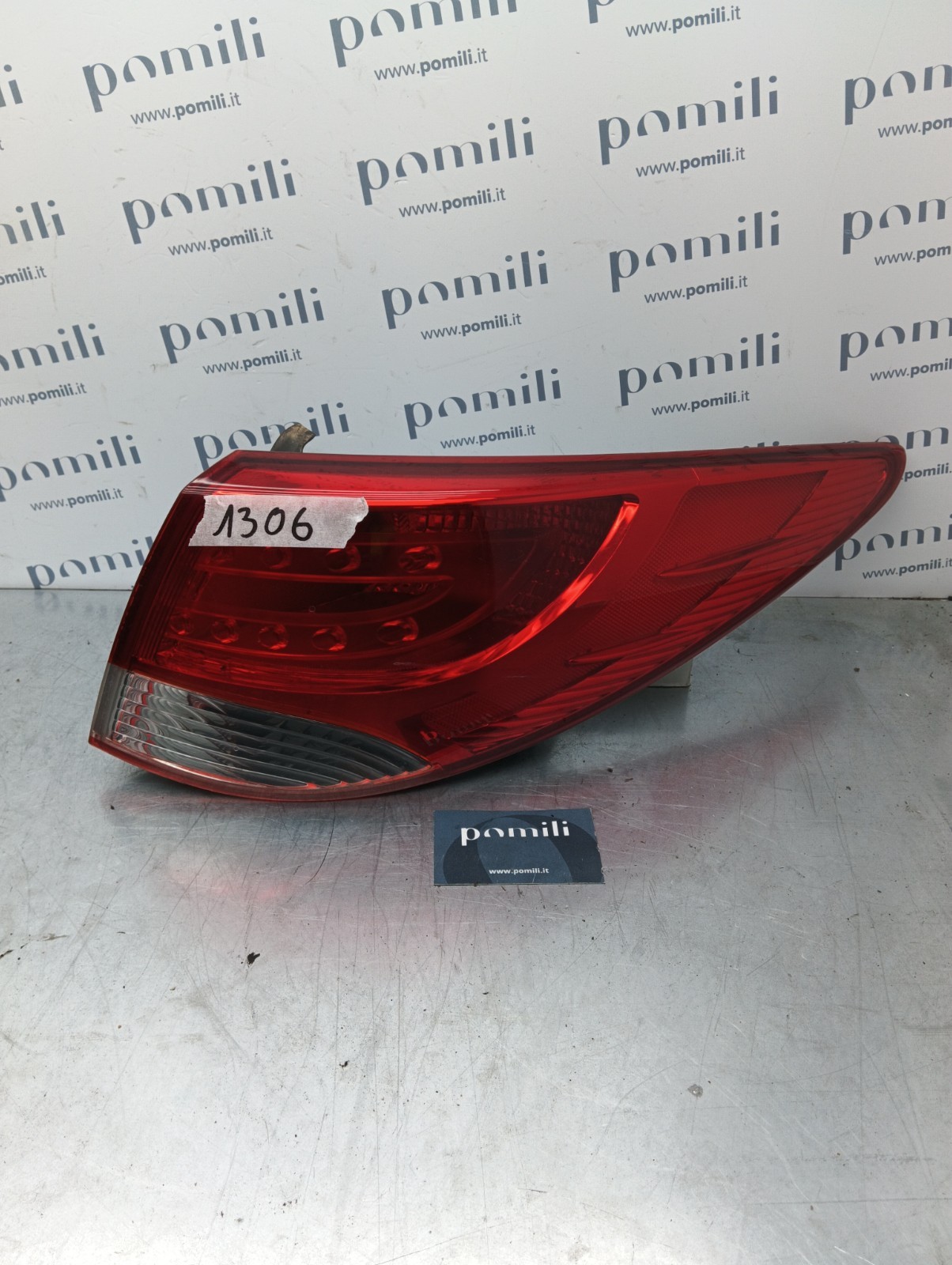 Pomili Fanaleria Fanale posteriore destro Hyundai Ix35 92402-2Y0 usato