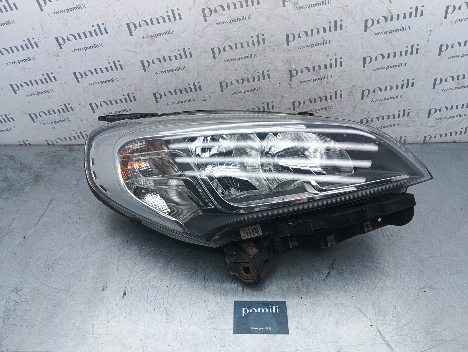 Pomili Fanaleria faro destro Fiat Doblò 263 10490748