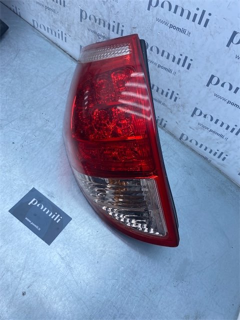 Pomili Fanaleria Toyota RAV 4 3a Serie fanale posteriore sinistro