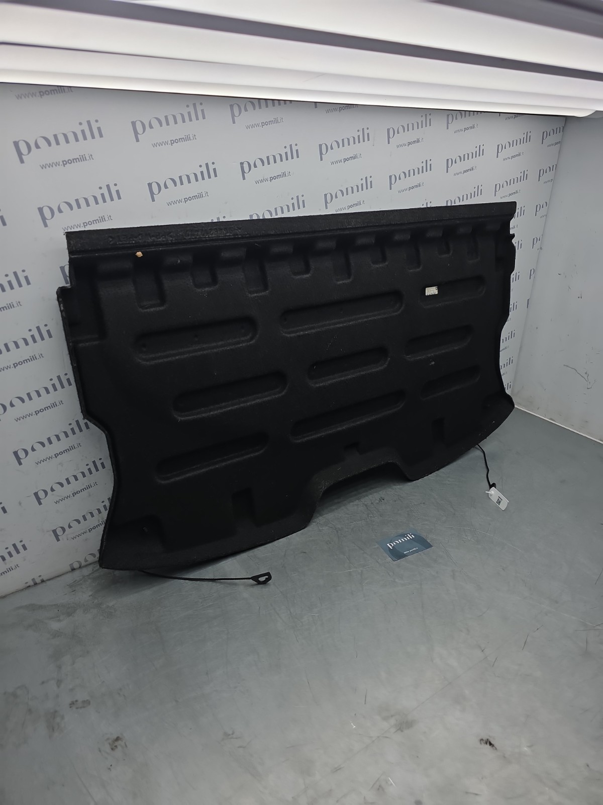 Pomili Rivestimenti interni e parti interne Cappelliera Citroen C4 96462174 usata