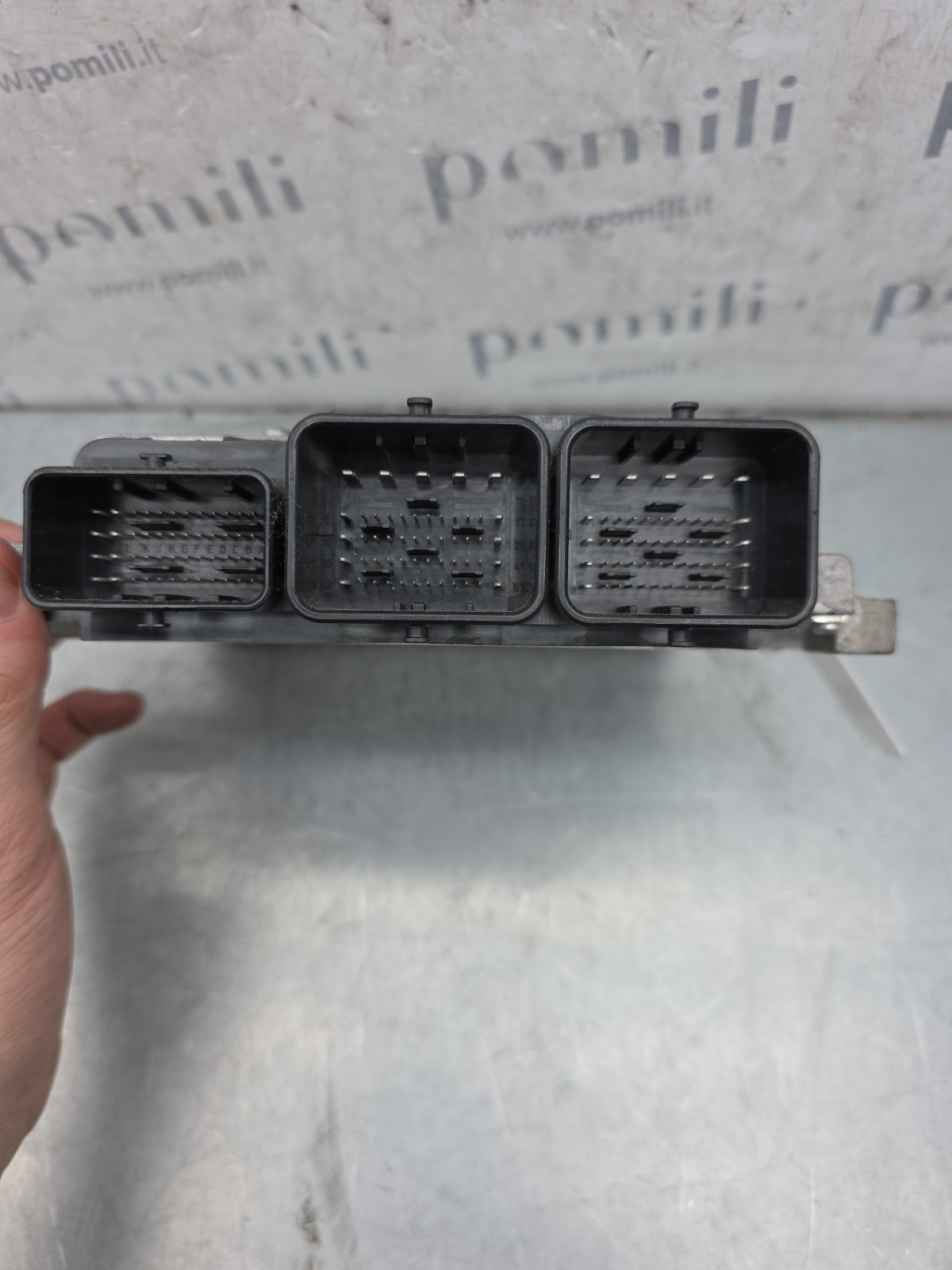 Pomili Motorini avviamento, alternatori, ECU e cavi AV41-12A650-CH centralina motore diesel Ford Kuga I usata