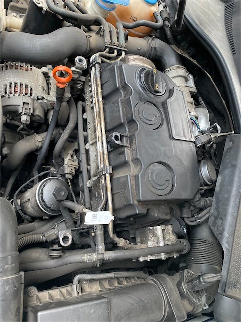 Pomili Motore e cambio con supporti Motore semicompl. VOLKSWAGEN GOLF (1K)