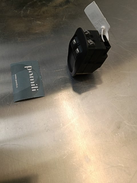 Pomili Rivestimenti interni e parti interne Blocco comandi alzacristalli Peugeot 206 09/98-06/09