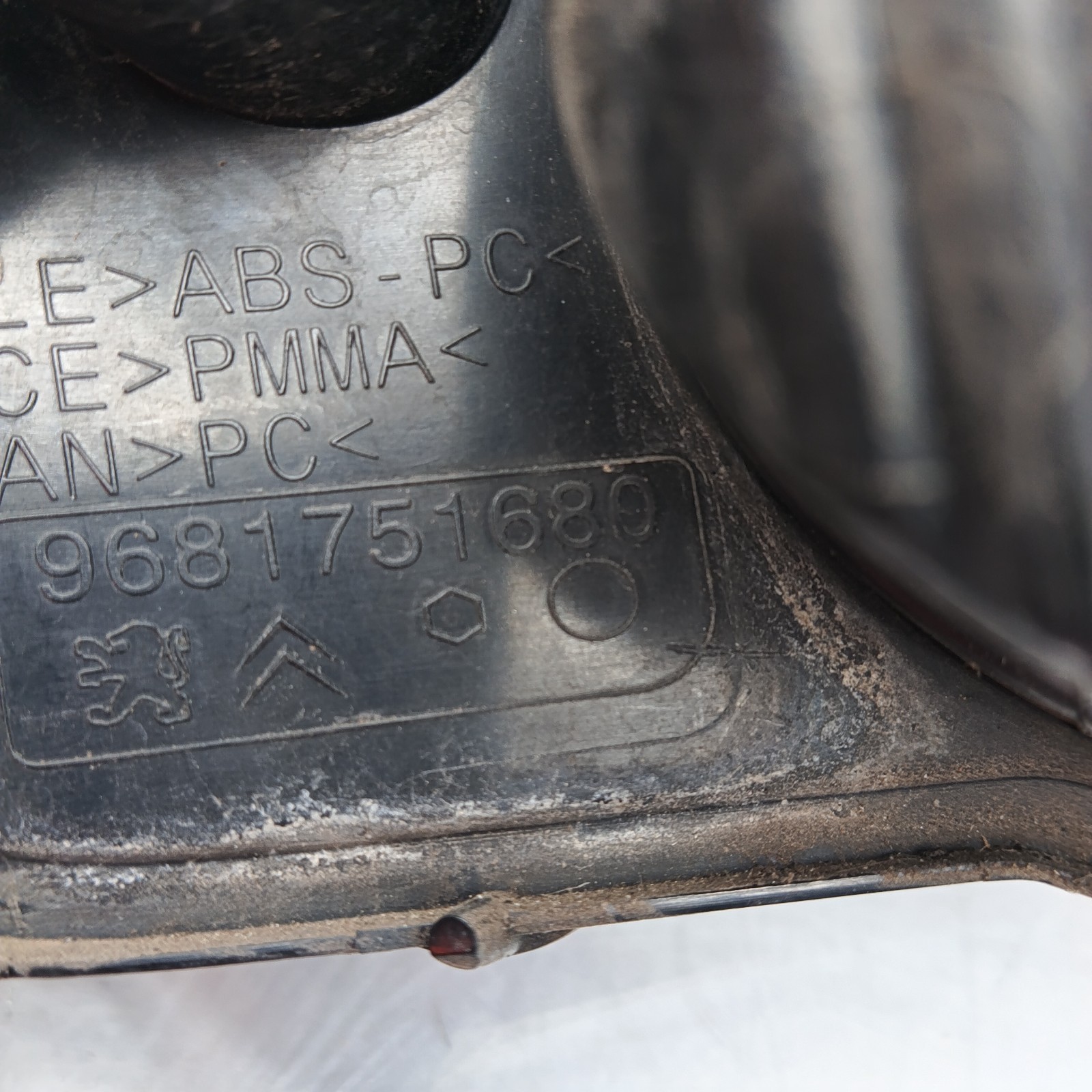 Pomili Fanaleria Citroen C3 Picasso fanalino posteriore basso destro 9681751680