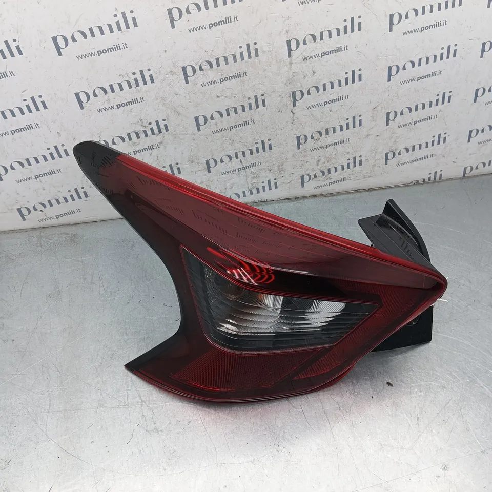 Pomili Fanaleria Nissan Micra K14 fanale posteriore sinistro usato