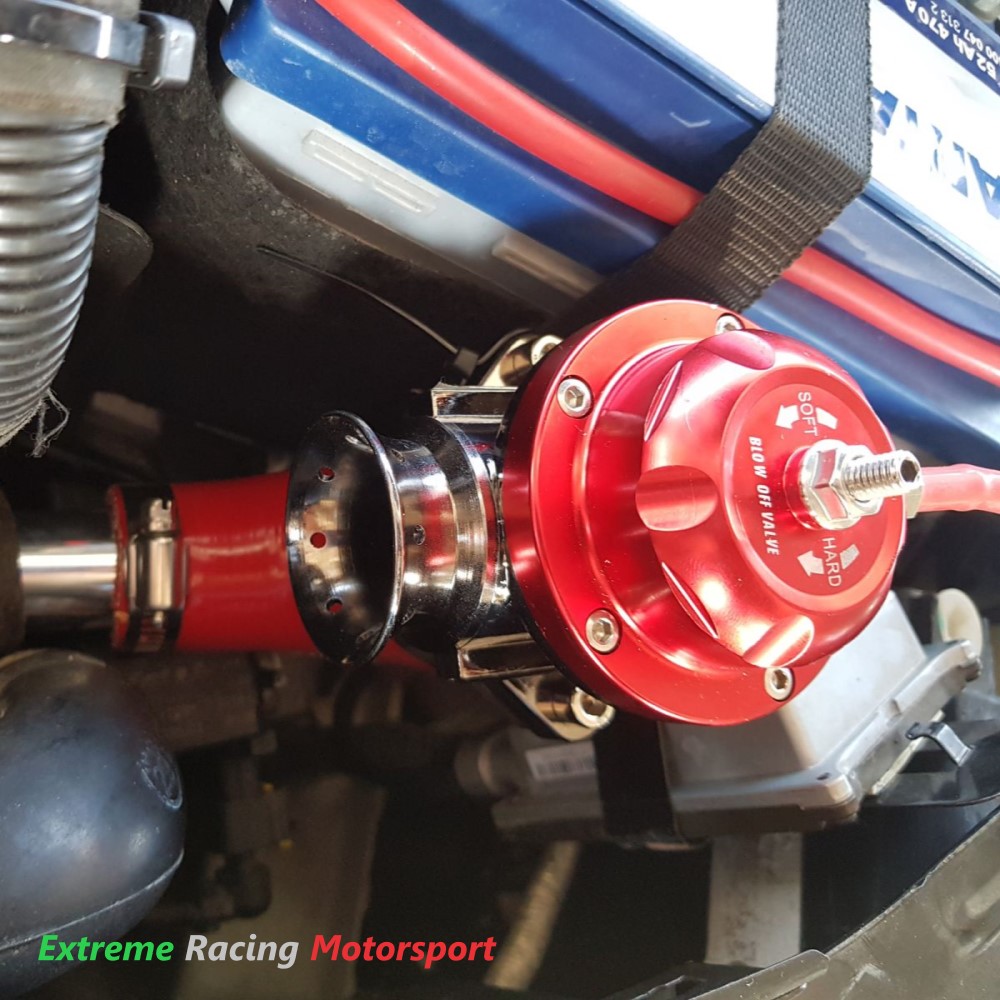 Xtreme Racing Impianto Carburante e Regolatori di Pressione Curva ERM 45>28 mm 90° silicone Abarth