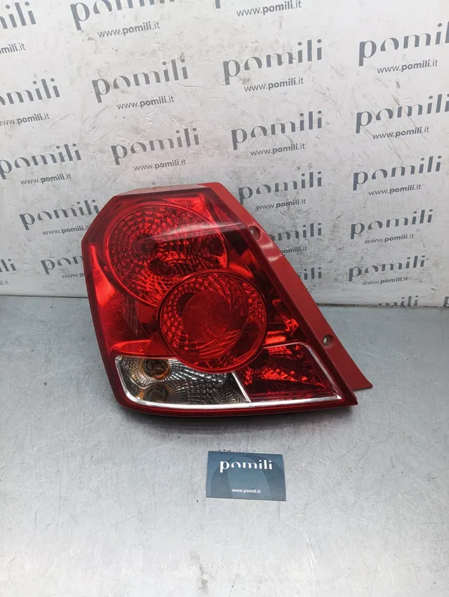 Pomili Fanaleria Chevrolet Kalos fanale posteriore sinistro 30-0266L usato