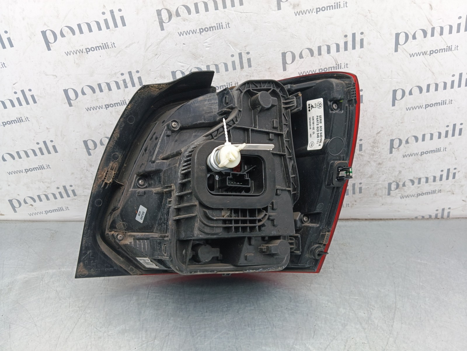 Pomili Fanaleria Volkswagen Polo 5 fanale posteriore sinistro 6C0945095K usato