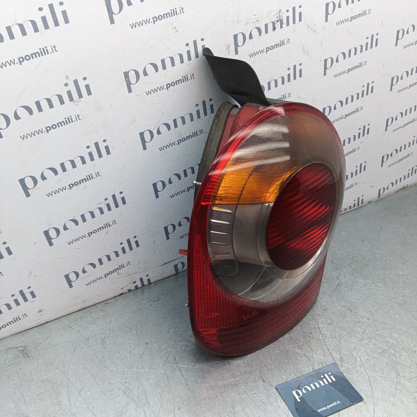 Pomili Fanaleria 8200538786 fanale posteriore sinistro usato