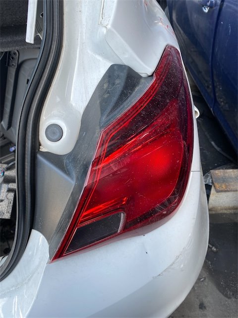 Pomili Fanaleria Opel Corsa X15 fanale posteriore esterno destro