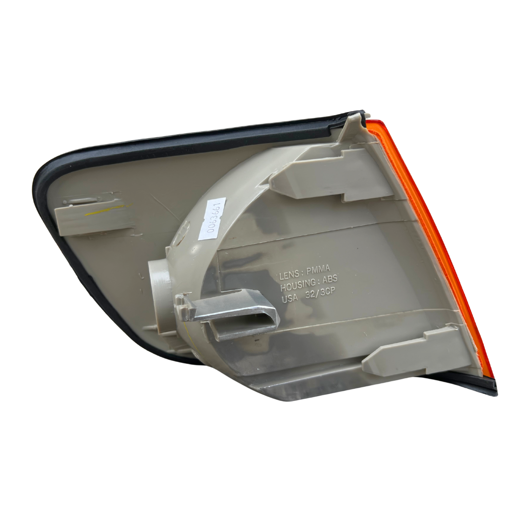 Eurolites Audi 100 20471122 indicatore di direzione anteriore sinistro