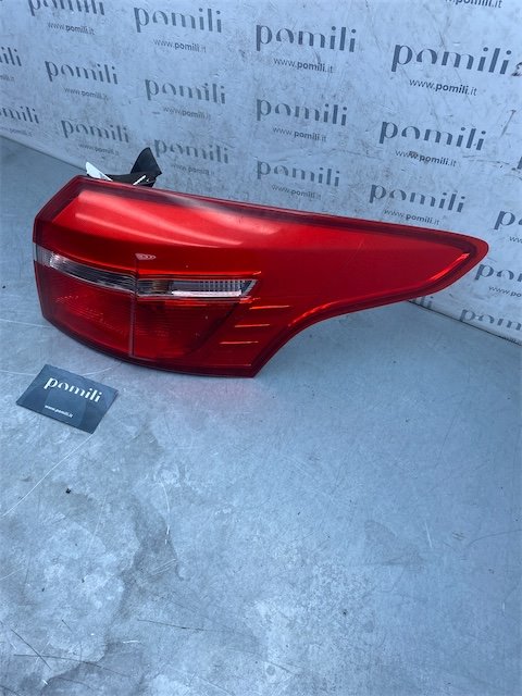 Pomili Fanaleria Ford Focus (CEW) fanale posteriore destro
