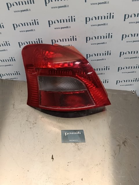 Pomili Fanaleria Fanale posteriore Toyota Yaris sinistro