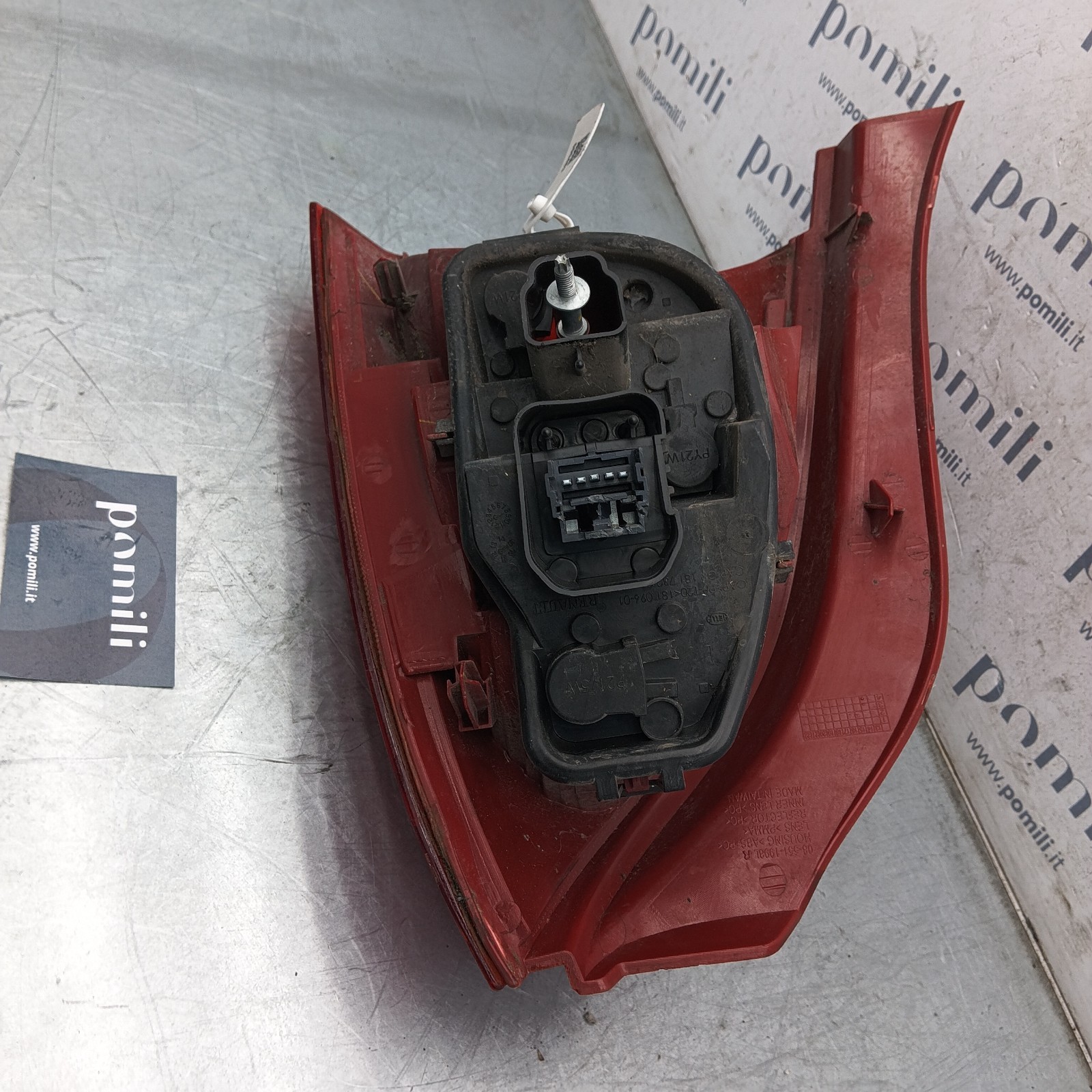 Pomili Fanaleria Renault Twingo II fanale posteriore sinistro usato