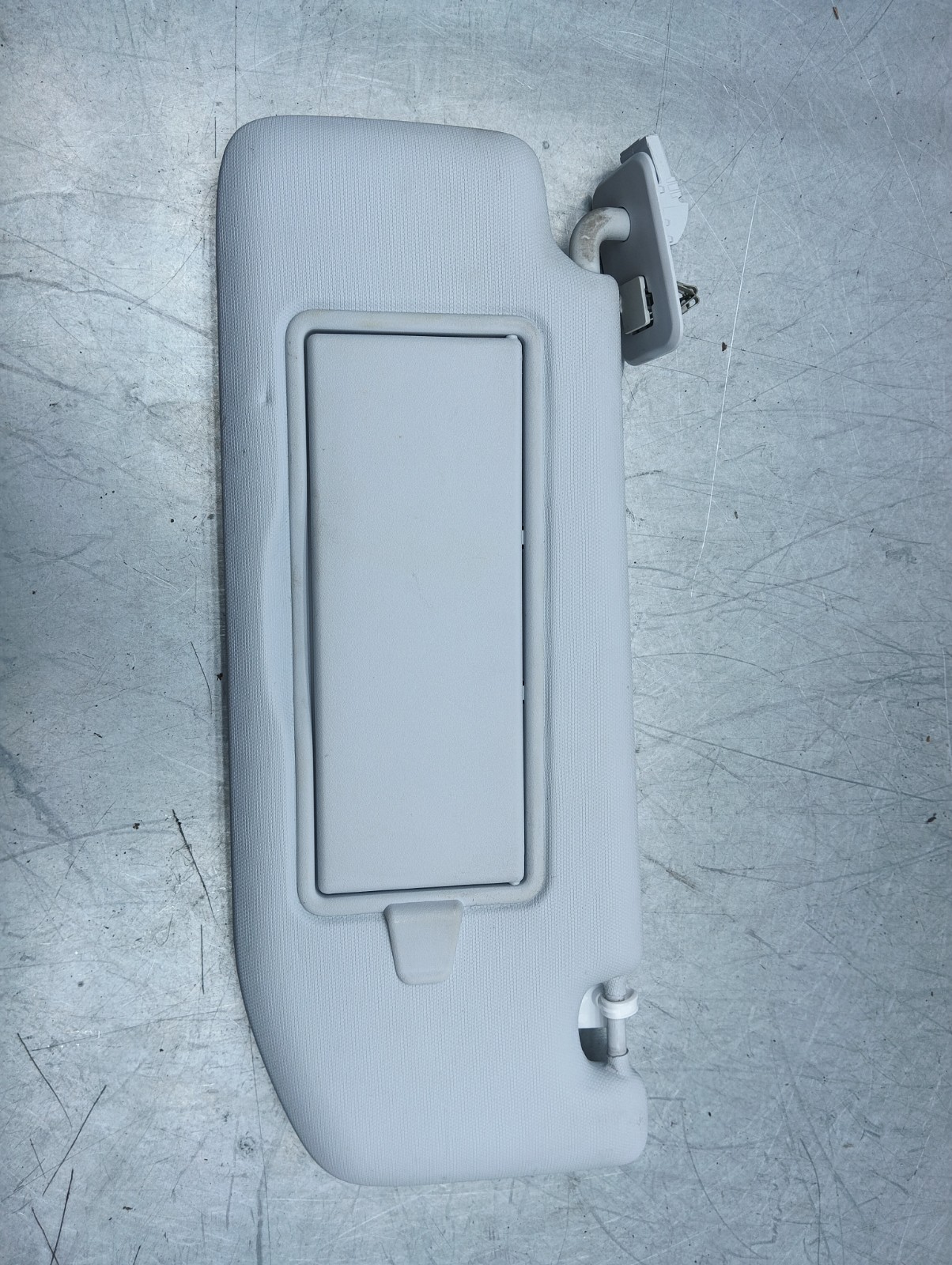 Pomili Rivestimenti interni Peugeot 208/2008 ala parasole sinistra usata