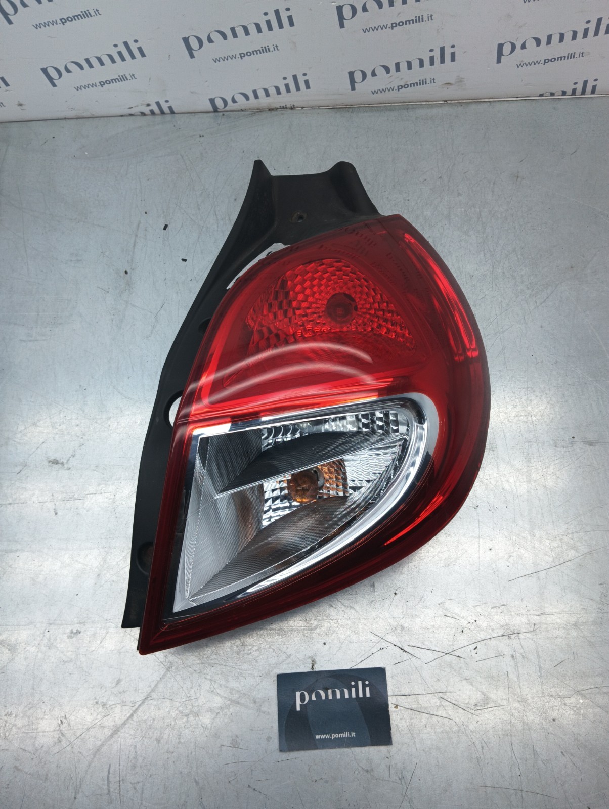 Pomili Fanaleria Fanale posteriore destro Renault Clio 3 08-551-1991R usato