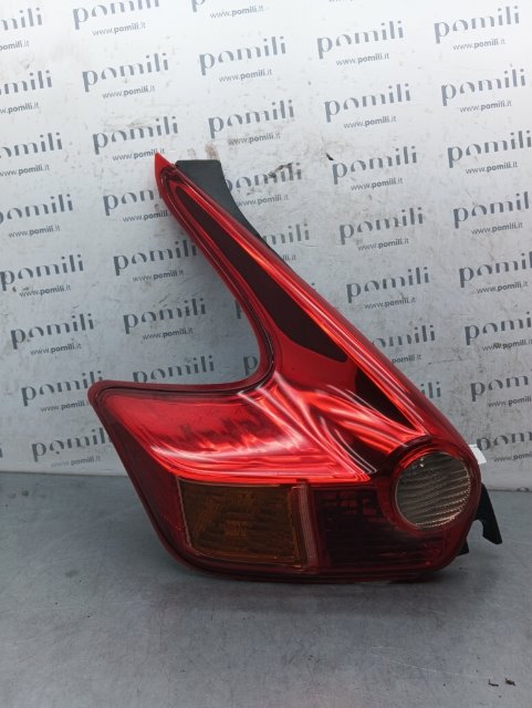 Pomili Fanaleria Nissan Juke F15E fanale posteriore sinistro