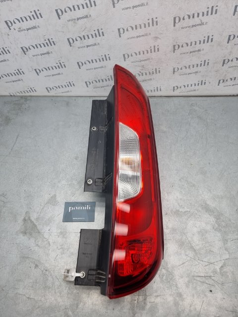 Pomili Fanaleria Fiat Doblò Cargo (4V) fanale posteriore destro